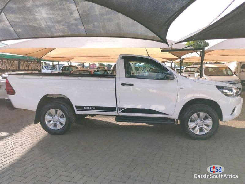 Pictures of Toyota Hilux 2.4GD-6 Single Cab Manual 2019