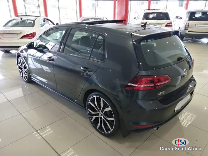 Volkswagen Golf Automatic 2017 - image 3