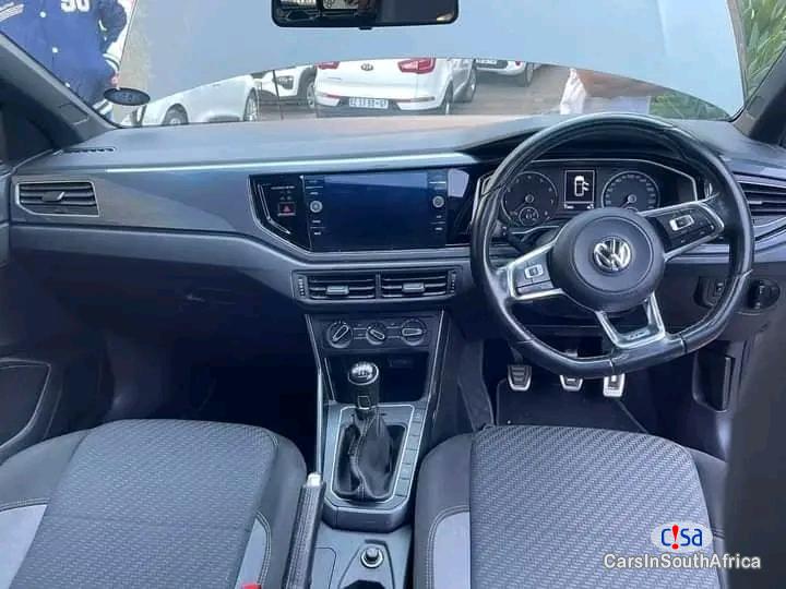 Volkswagen Polo Automatic 2018 - image 7