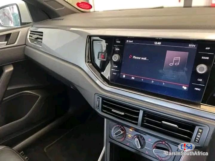 Volkswagen Polo Automatic 2019 - image 10