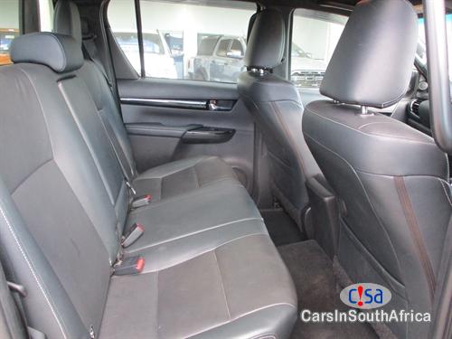 Toyota Hilux 2.8GD-6 Double Cab Bank Repossessed Automatic 2018 - image 4