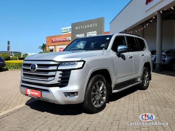 Toyota Land Cruiser Automatic 2023