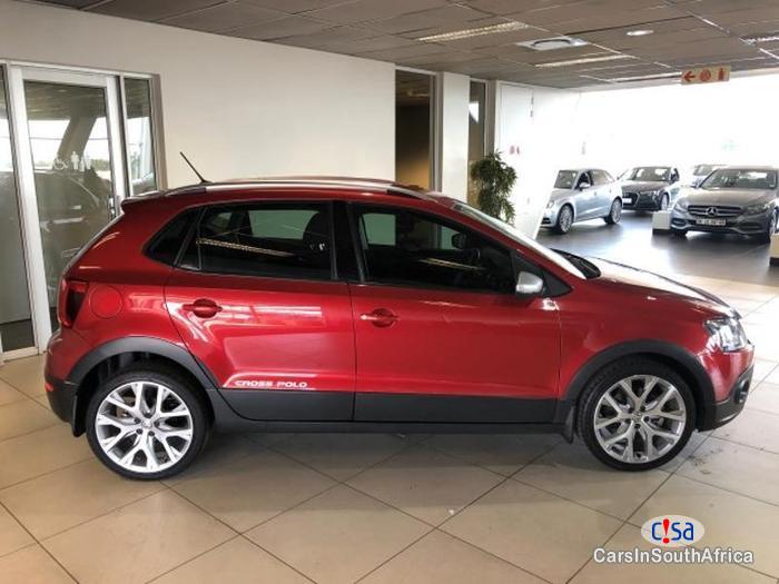 Volkswagen Polo Automatic 2015 - image 3