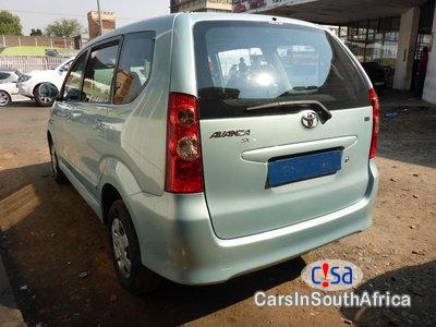 Toyota Avanza 1 5 0671651564 Manual 2012 - image 3