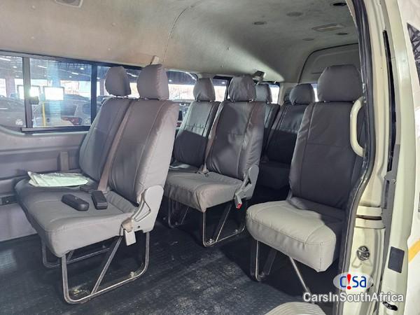 Toyota Quantum 2 7 0671651564 Manual 2012 in Western Cape