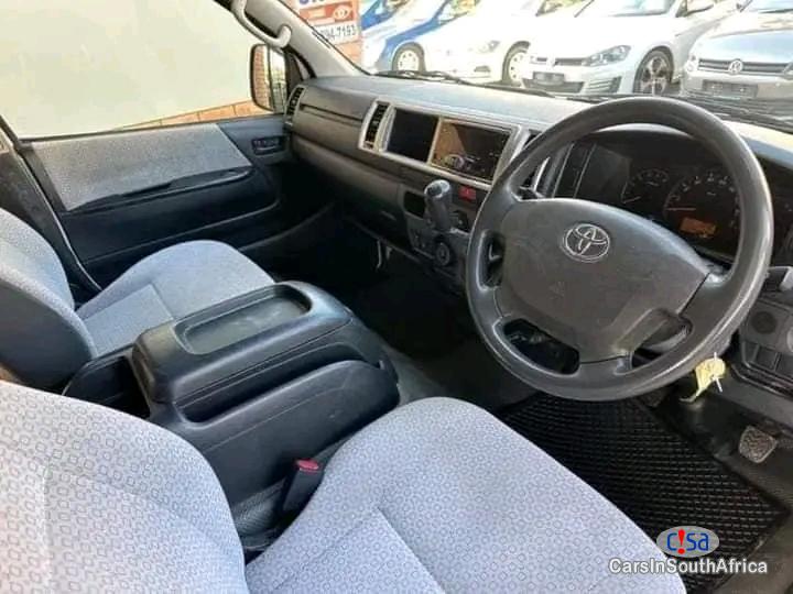 Toyota Quantum 2015 Toyota Baby Quantum 10 Seats 0735069640 Manual 2015 - image 2