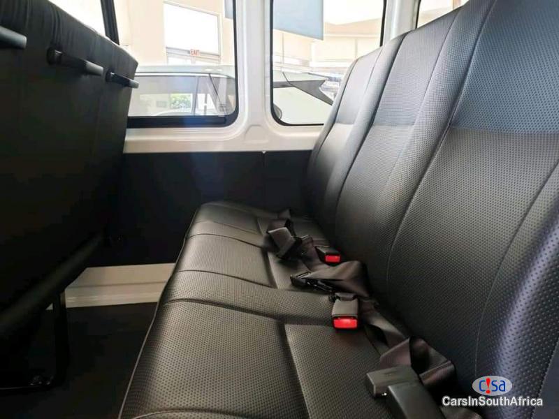 Toyota Quantum 2.5D-4D Sesfikile Manual 2021 in South Africa