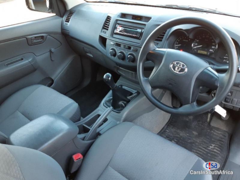 Picture of Toyota Hilux 2.0 Manual 2015 in South Africa