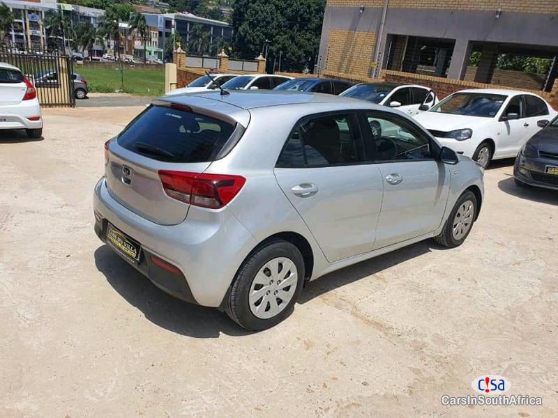 Kia Rio 1.4 Manual 2016 - image 2