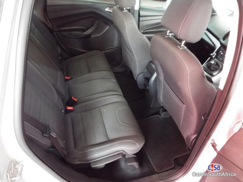 Ford Kuga 1.6 Manual 2015 - image 8