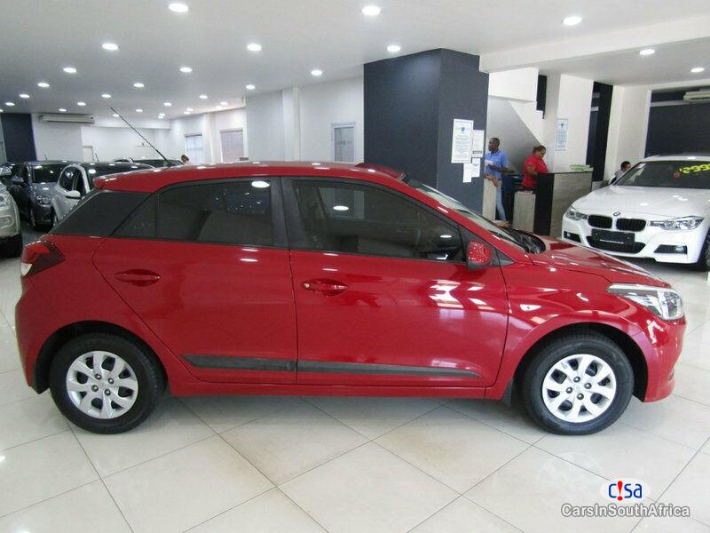 Picture of Hyundai i20 Manual 2017