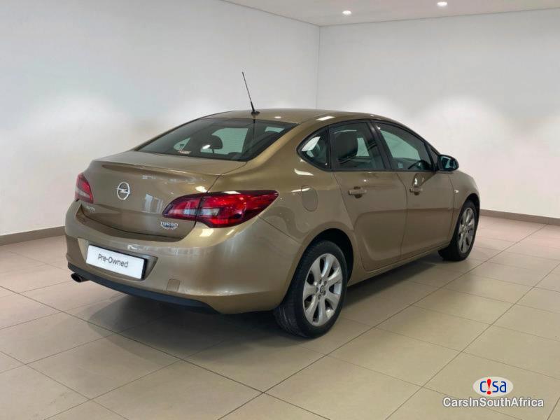 Opel Astra Automatic 2014 in Gauteng