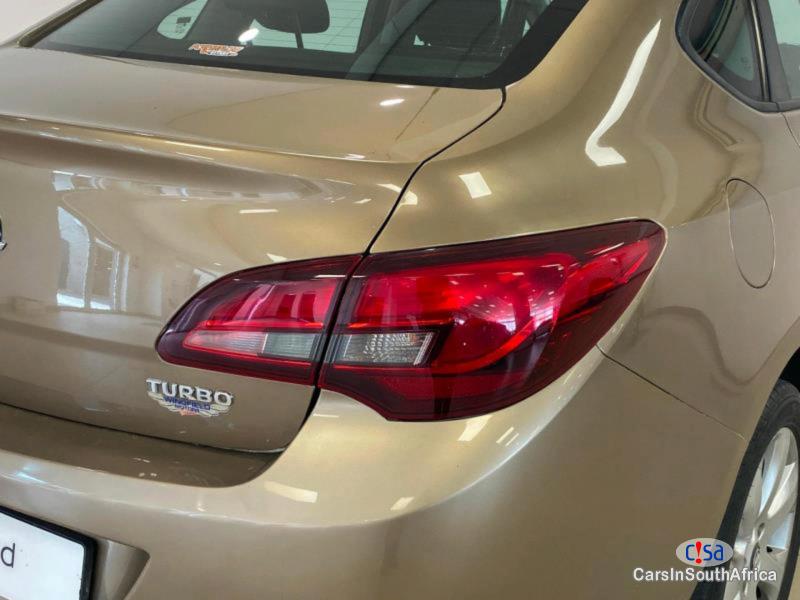 Opel Astra Automatic 2014 in Gauteng - image