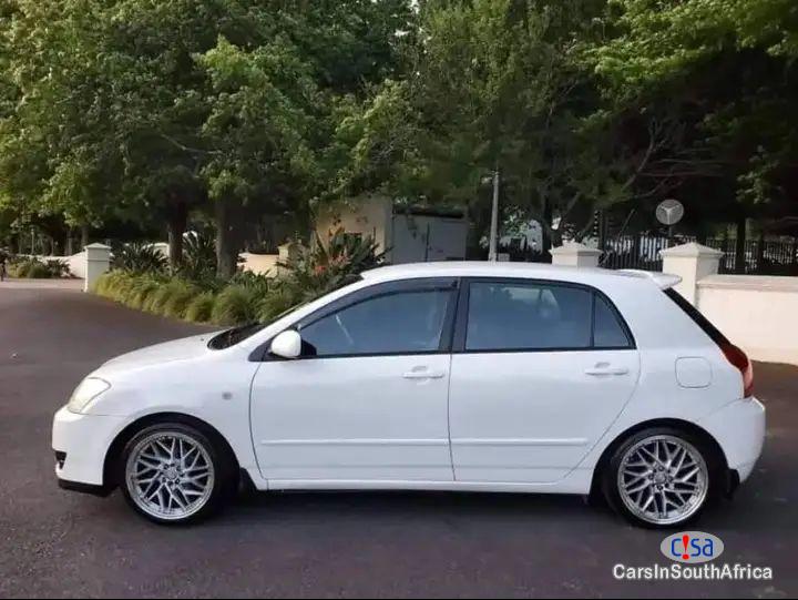 Pictures of Toyota Runx 1.4 Manual 2004