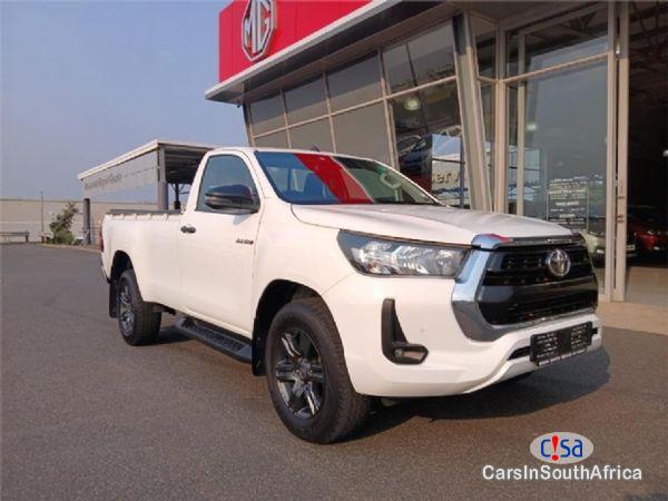 Toyota Hilux 2.4 Manual 2023 - image 4