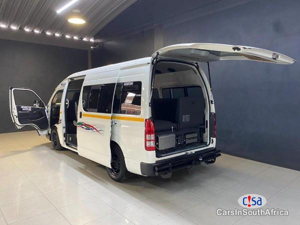 Toyota Quantum 2.7 Sesfikile 16-Seat Manual 2021