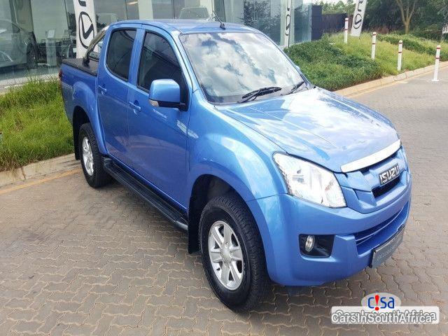Isuzu KB300 KB300 Manual 2017 - image 4