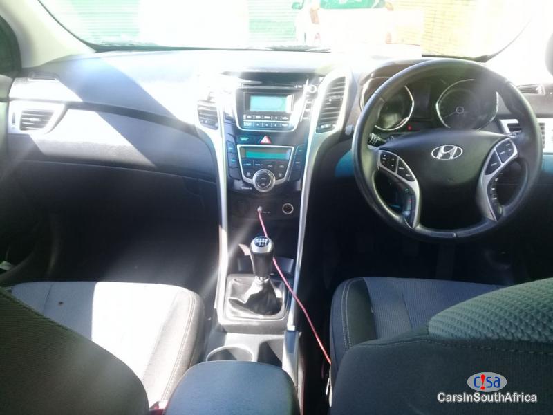 Hyundai i30 1.6 Automatic 2015 - image 4