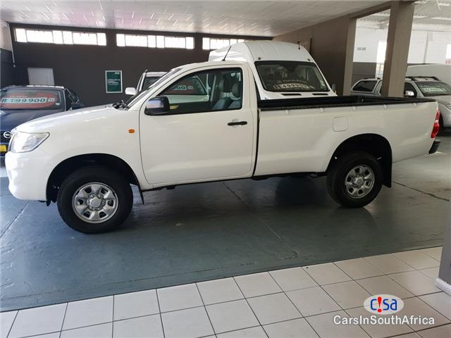 Toyota Hilux Hilux Manual 2014