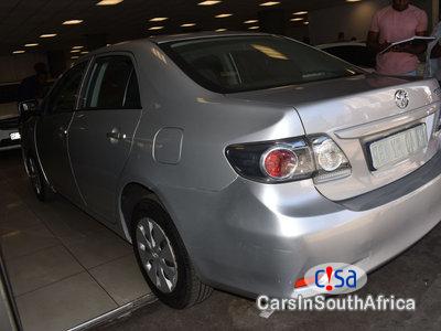 Toyota Corolla 1.6 Manual 2015 - image 2