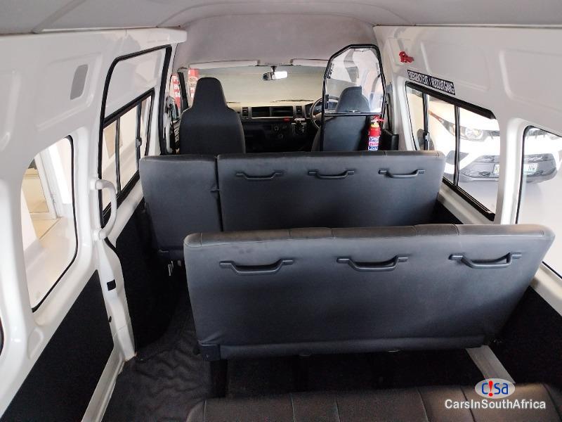 Toyota Quantum 2.7 Manual 2020 - image 4
