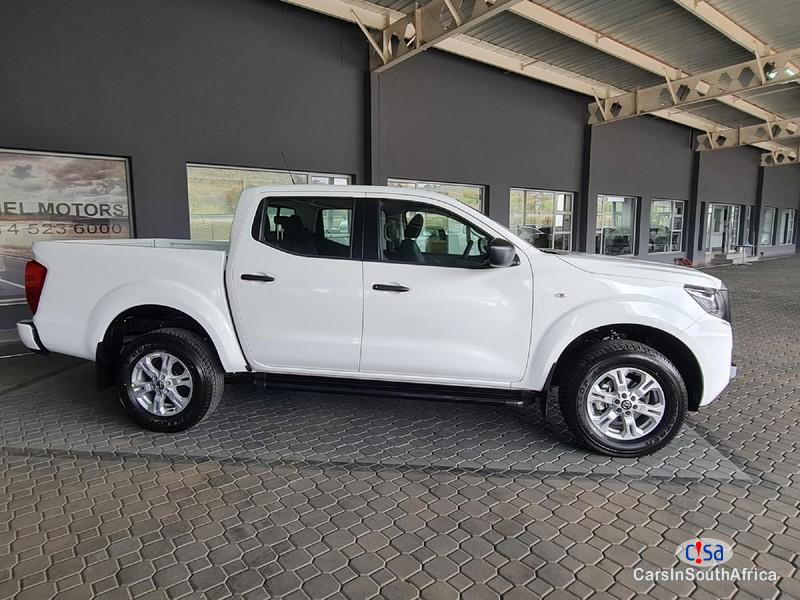 Nissan Navara Automatic 2024 - image 10