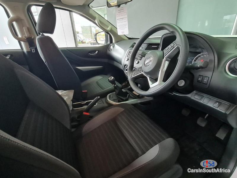 Nissan Navara Automatic 2024 - image 3