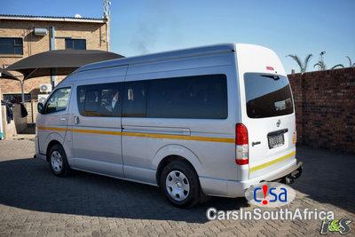 Toyota Quantum 2.5 D4-d 14seats Manual 2016 - image 6