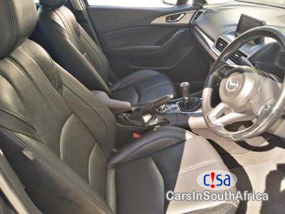 Mazda Mazda3 1.6 DYNAMIC Manual 2017 in South Africa