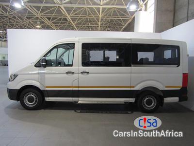 Volkswagen CRAFTER 35 2.0 TDI MWB 103KW F/C P/V Manual 2018 - image 3