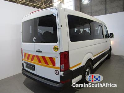 Volkswagen CRAFTER 35 2.0 TDI MWB 103KW F/C P/V Manual 2018 - image 9
