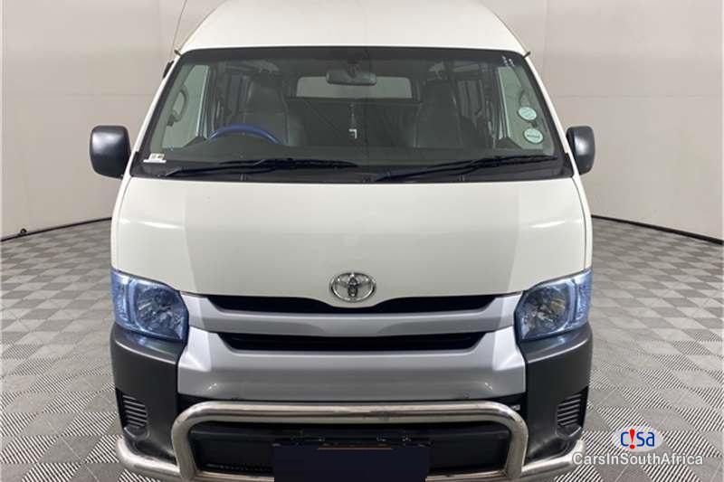 Toyota Quantum 2.5 Manual 2020 - image 2