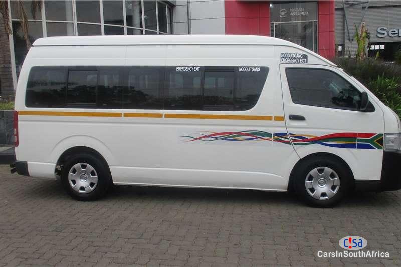 Toyota HiAce 2.7 Manual 2019 - image 4