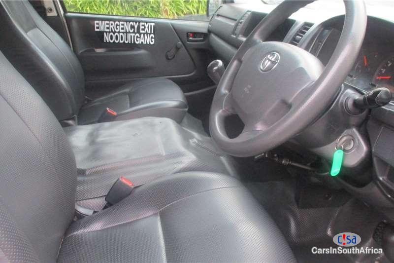 Toyota HiAce 2.7 Manual 2019 - image 7