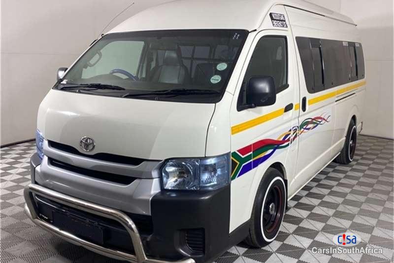 Toyota Quantum 2.5 Manual 2020 - image 2