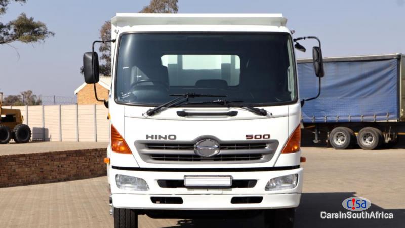 Toyota 5.2 Automatic 2015 - image 9