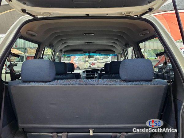 Toyota Condor 1800 Estate Manual 2001 - image 5