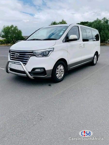 Hyundai H-1 2.5 Automatic 2020 - image 2