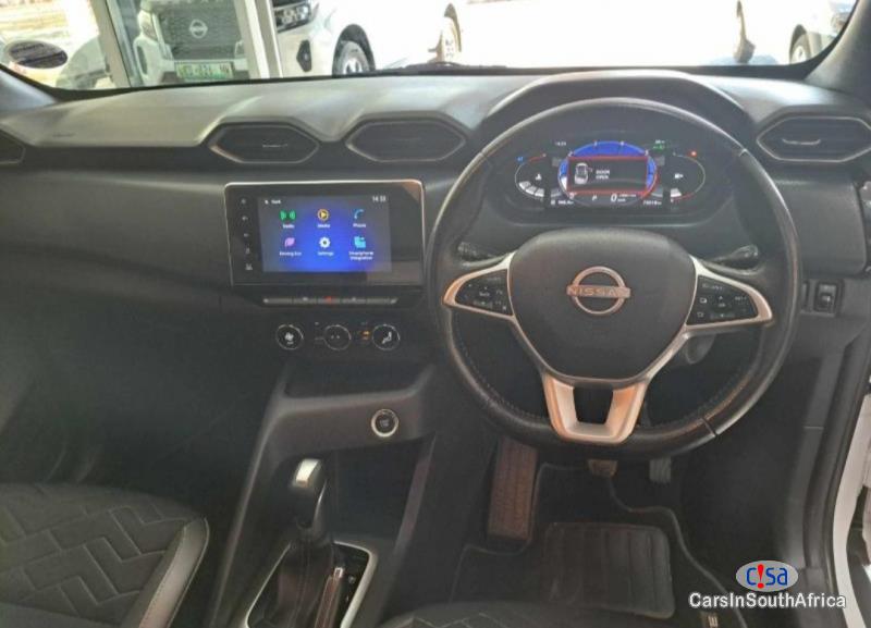 Nissan 1.0 Automatic 2022 - image 3