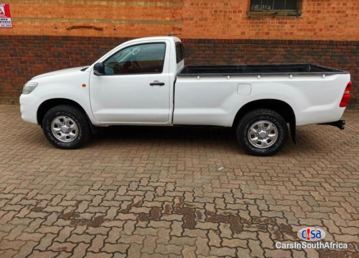 Toyota Hilux 2.5 Manual 2009 - image 5
