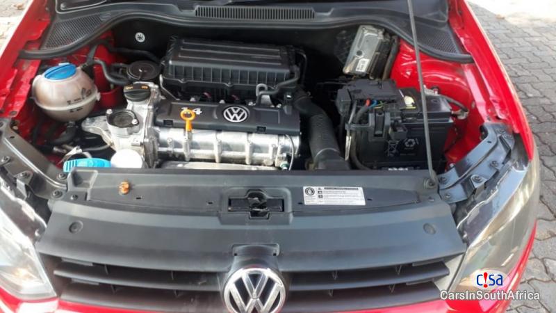 Volkswagen Polo Manual 2011 - image 10