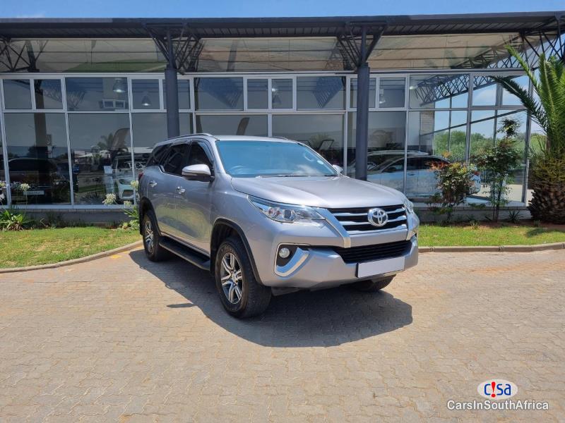 Toyota Fortuner 2.4GD6 Automatic 2019 - image 3