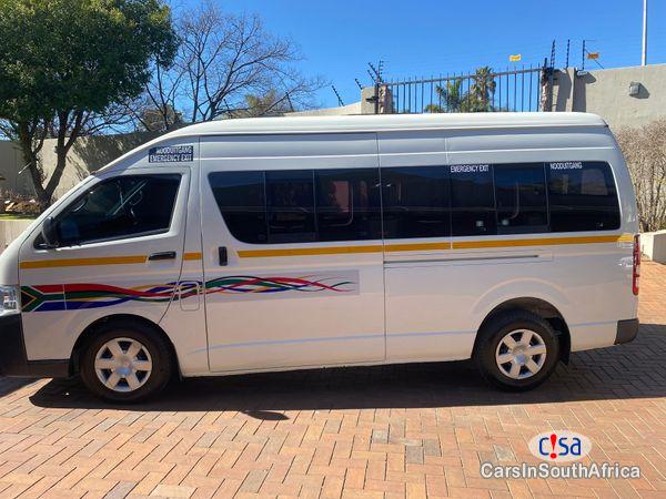 Toyota Quantum 2.5D-4D Sesifiki´re Manual 2021 in South Africa