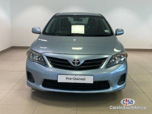 Toyota Corolla 1.6 Quest Manual 2018 - image 3