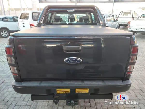 Ford Ranger 2.0 ....0679505805 Manual 2016 in South Africa