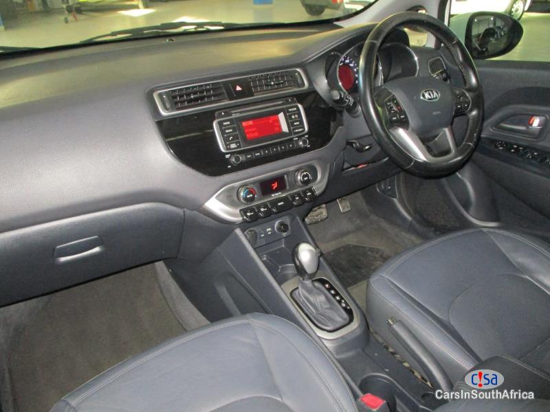 Kia Rio 1.4 Tec Automatic 2017 - image 4
