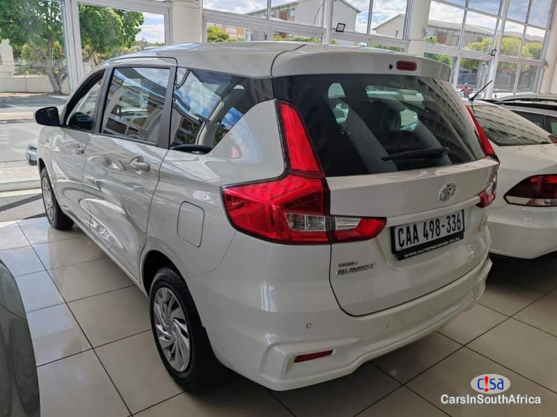 Suzuki Ertiga 1.5 GL Manual 2022