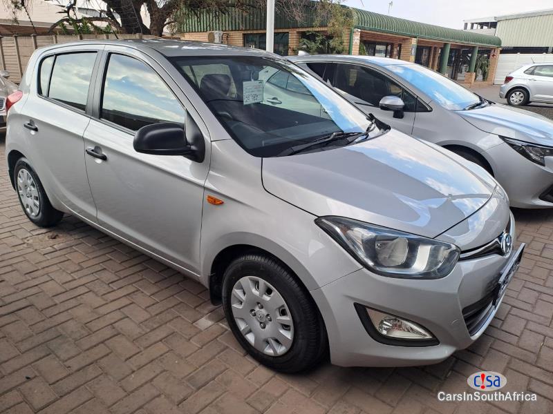 Hyundai i20 1.2 Motion Manual 2015 - image 3