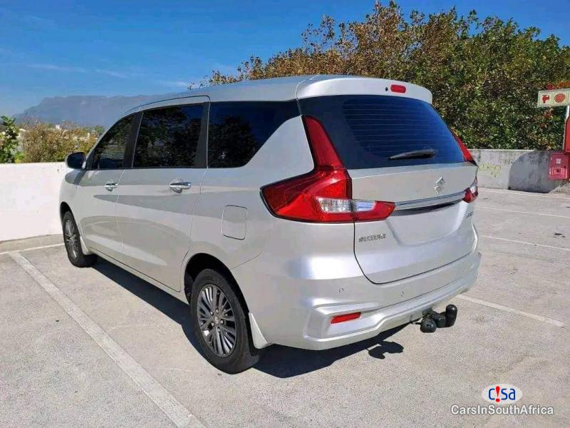 Suzuki Ertiga 1.5 GL Manual 2021