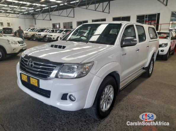 Toyota Hilux 3.0D4D Manual 2014 - image 3